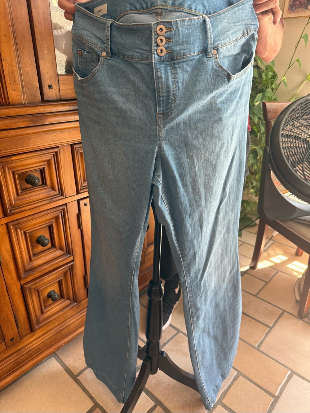 torrid Mid Wash Blue Wide Leg Button-Front Jeans